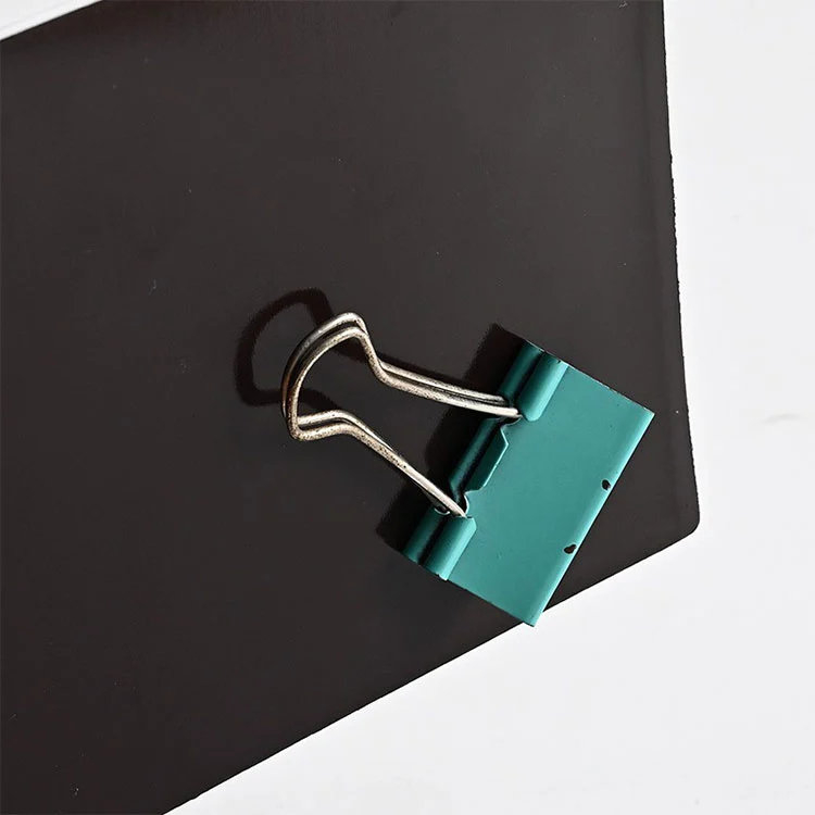 Különleges funkciójú hűtőmágnes